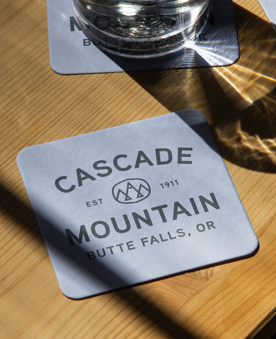 cascade-water-branding-design-logo-leo-basica