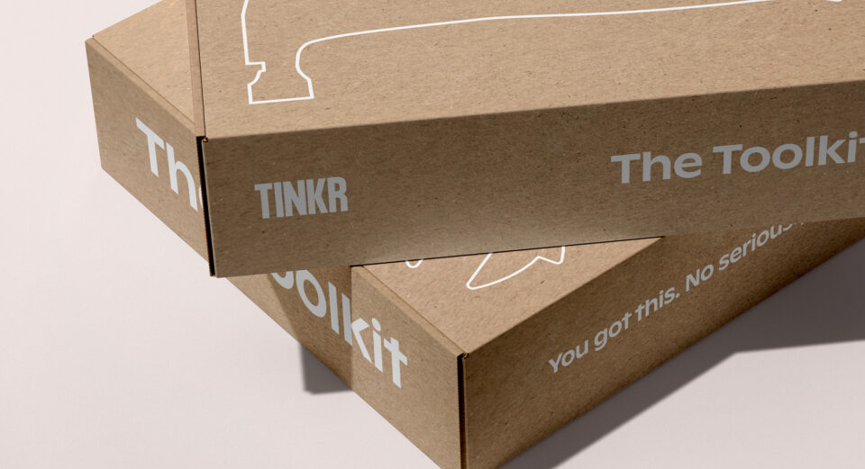 tinkr-box-design-leo-basica-hero3